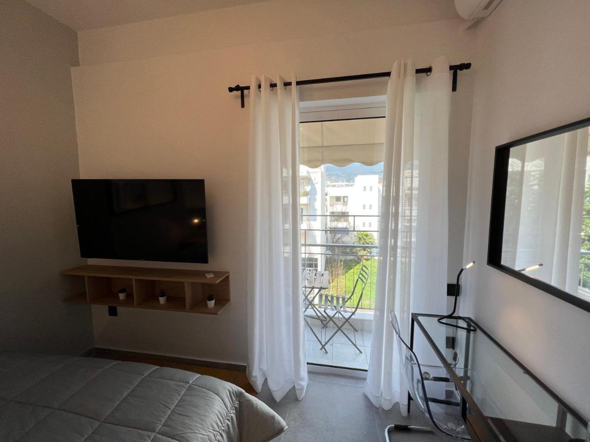 City House Premium Kalamata Bagian luar foto