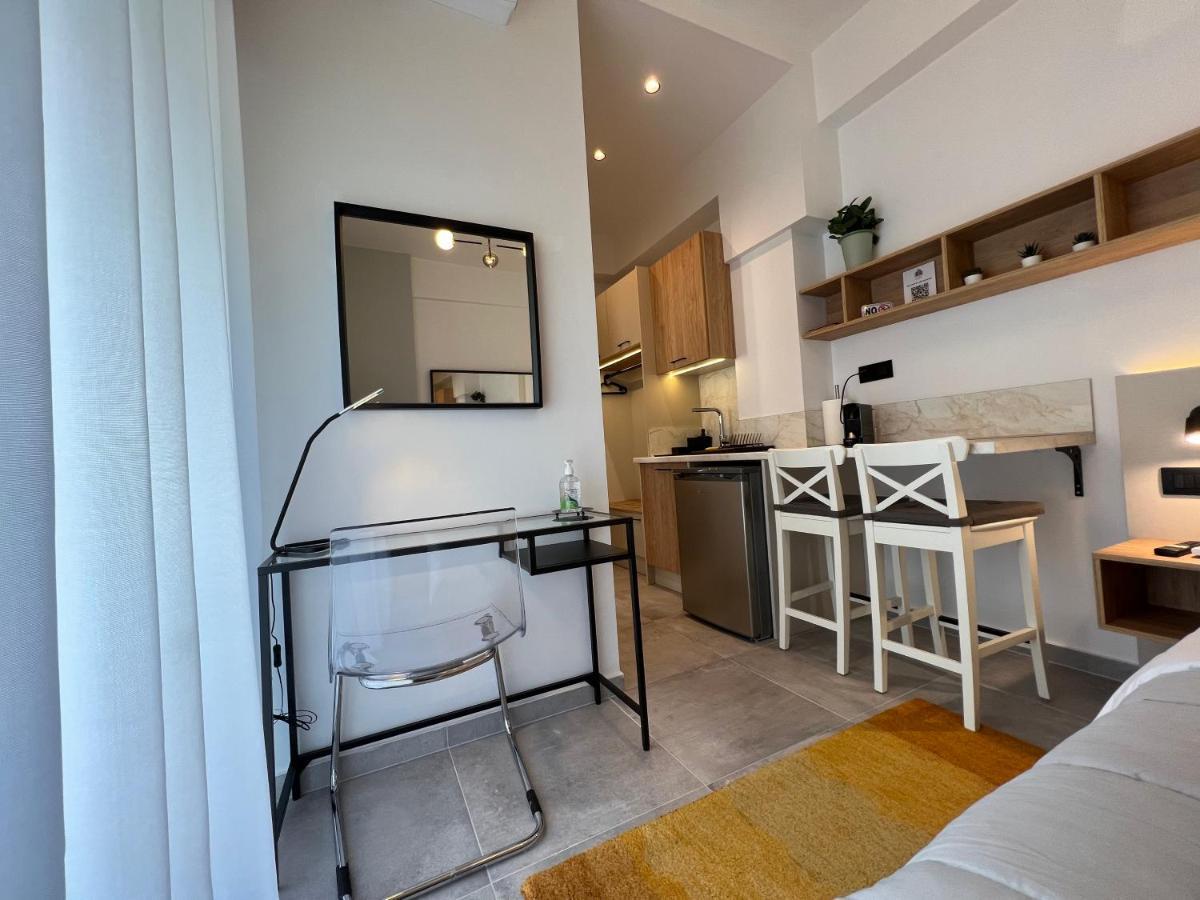 City House Premium Kalamata Bagian luar foto