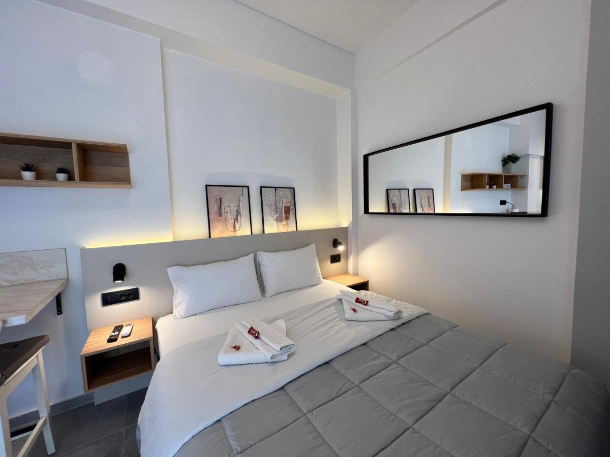 City House Premium Kalamata Bagian luar foto